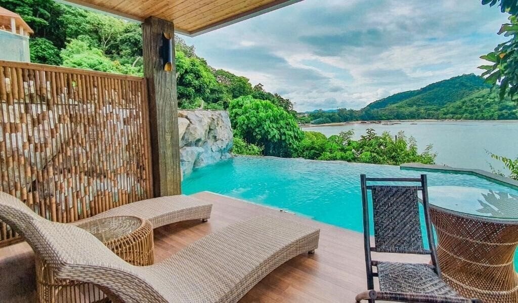 Зображення Sinae Phuket Luxury Hotel 5*