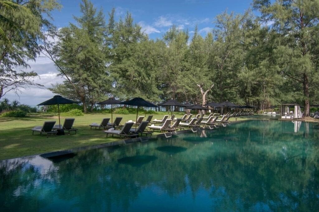 Картинка Sala Mai Khao 5*