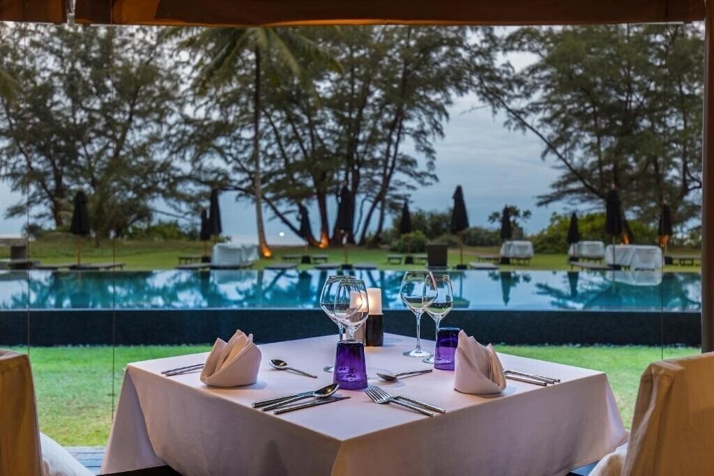 Картинка Sala Mai Khao 5*
