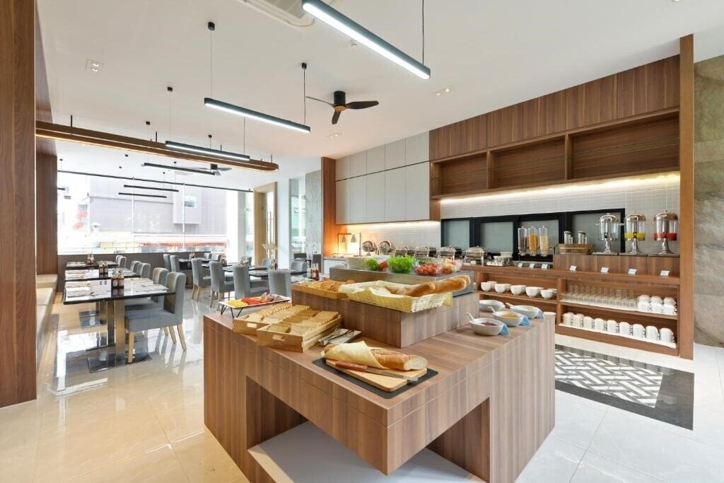Картинка Grace Patong Hotel 4*