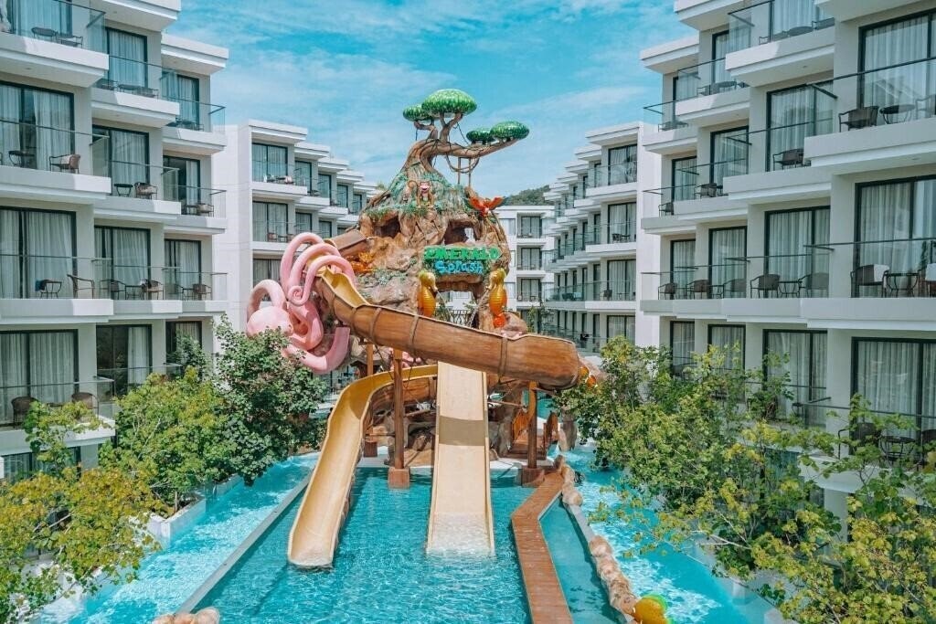 Зображення Phuket Emerald Beach Resort 5*