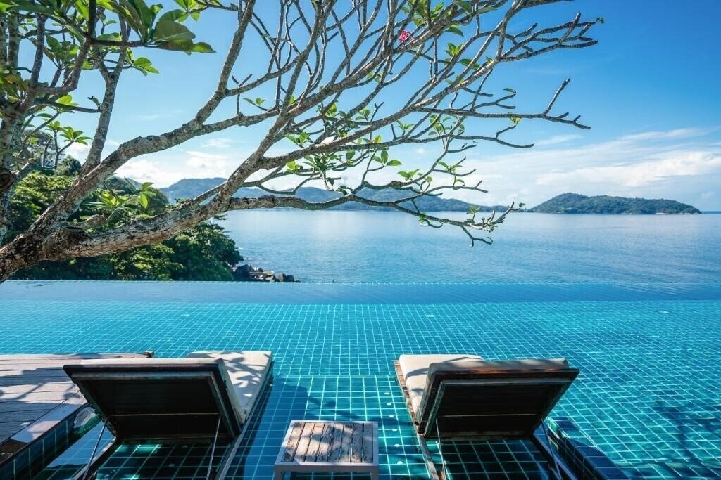 Готель Zenmaya Oceanfront Phuket 5*