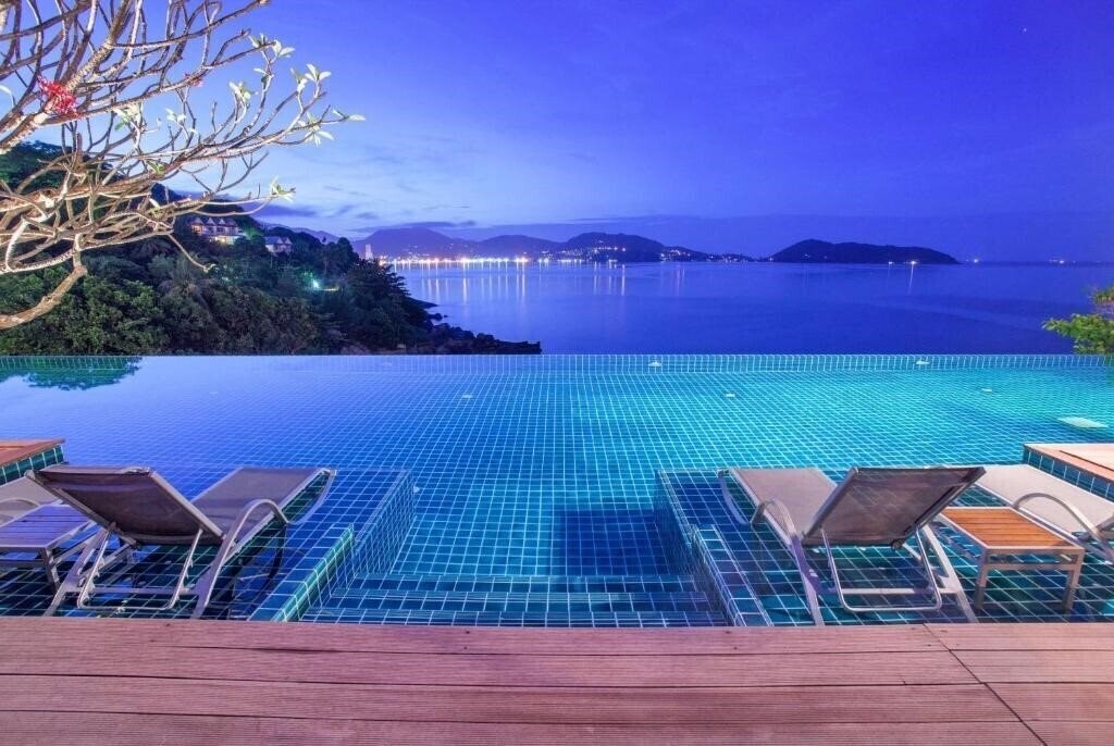 Картинка Zenmaya Oceanfront Phuket 5*