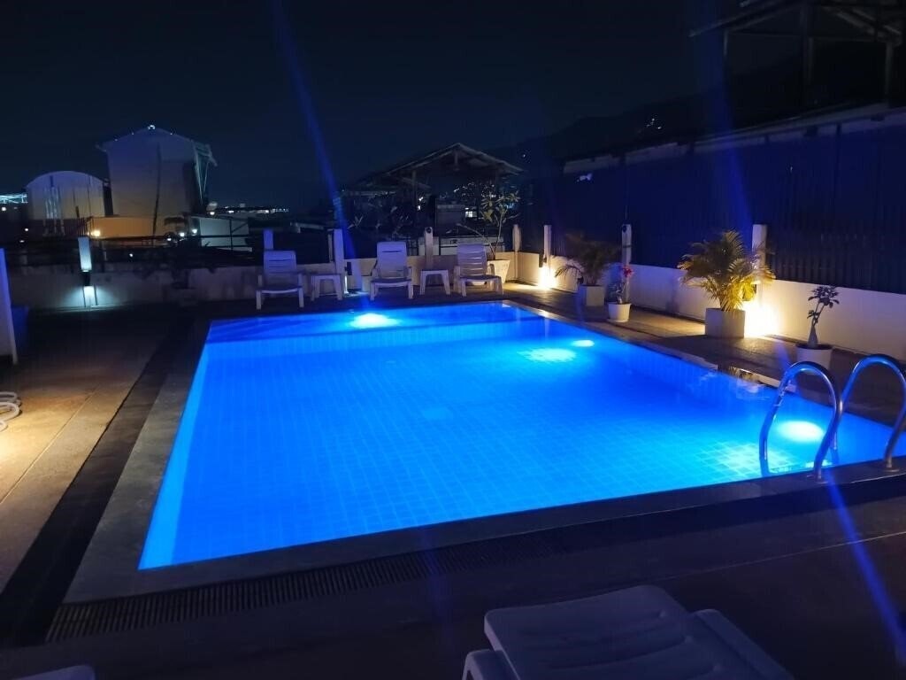 Готель The Star House Patong 3*