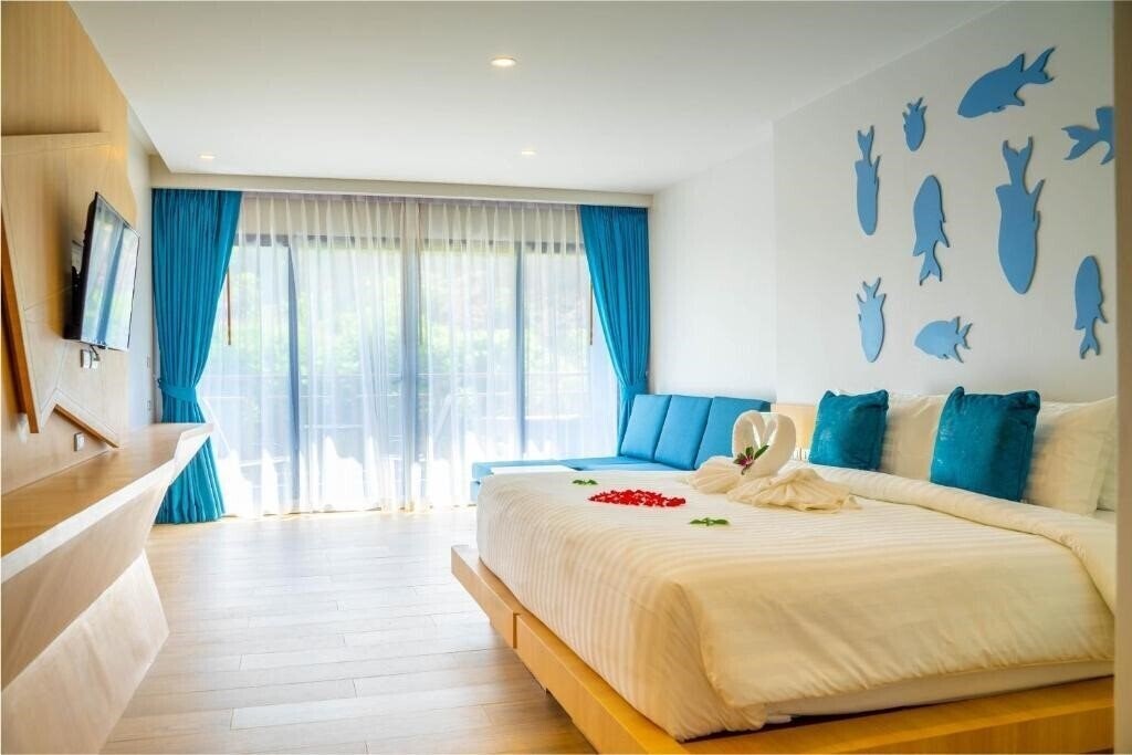 Фото Golden Paradise Hotel 3*