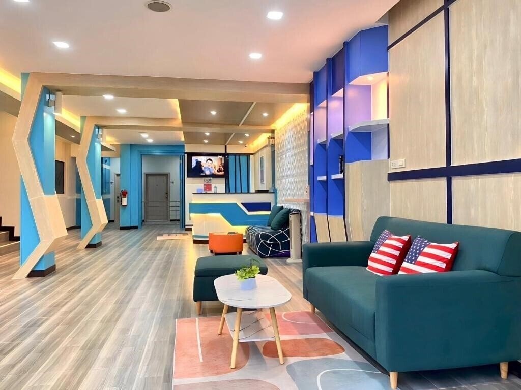 Готель Icheck Inn Chill Patong 3*