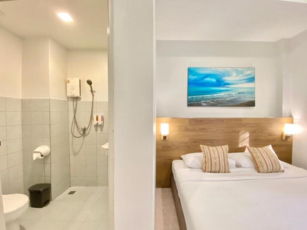 Фотографія Pensiri House 2*