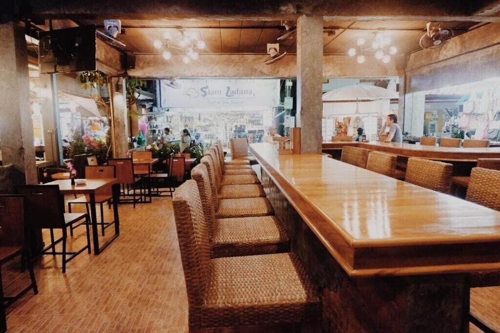 Зображення At Kamala Hotel 3*