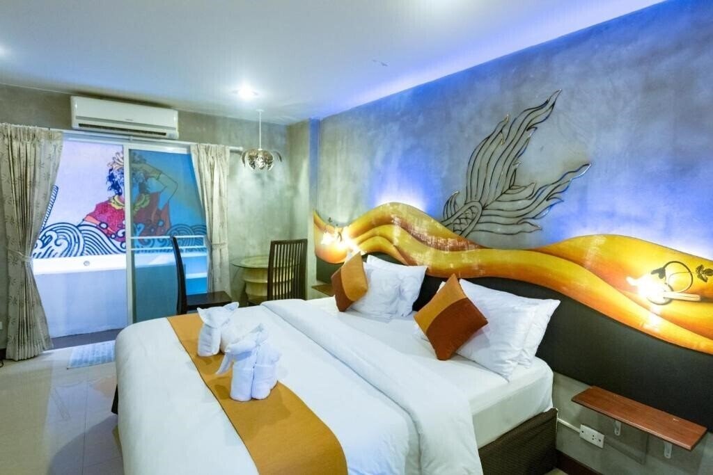 Готель Baan Kamala Fantasea Hotel 3*