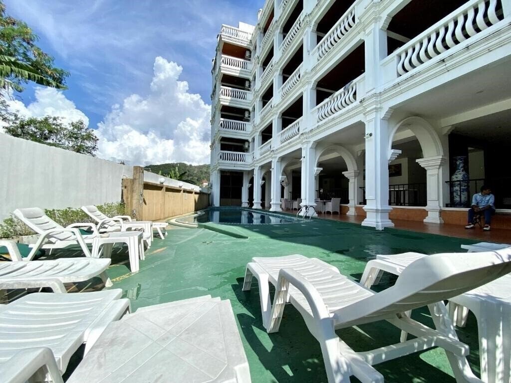Готель H.R.K. Resort 3*