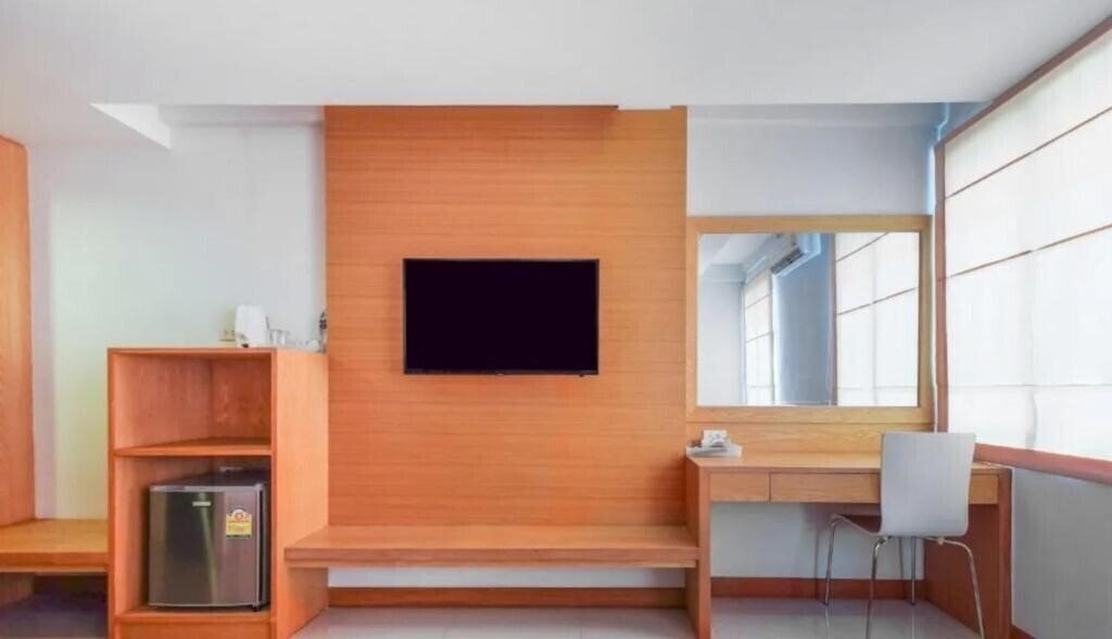 Фото The Little Nest Phuket Hotel 1*