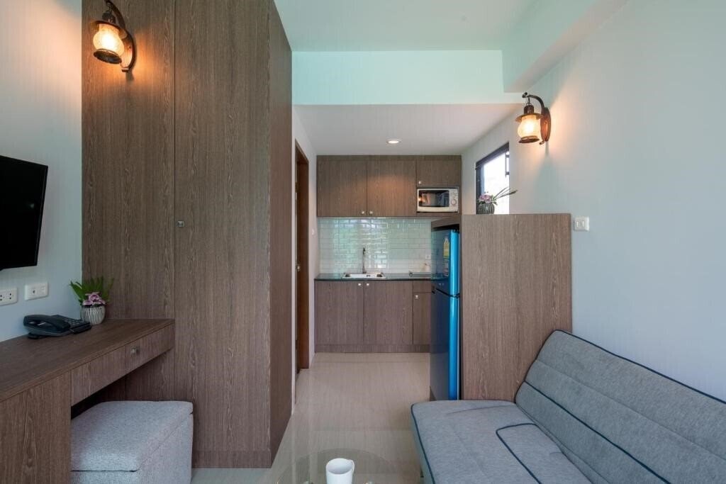 Фото Peace Blue Naiharn Resort Phuket 3*