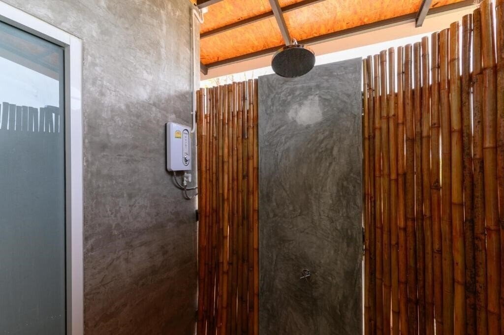 Фото Loftpical Resort 3*