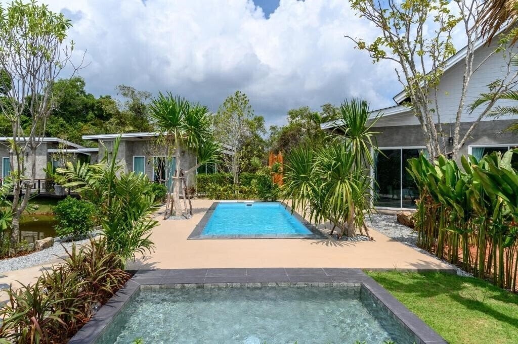 Фотография Loftpical Resort 3*