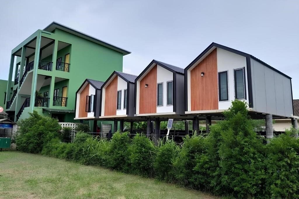 Готель N&N House Laem Hin 3*