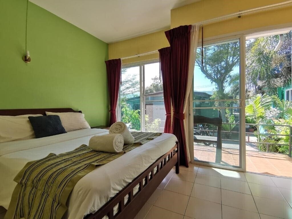 Готель Serene Villa Phuket By Zuzu 2*