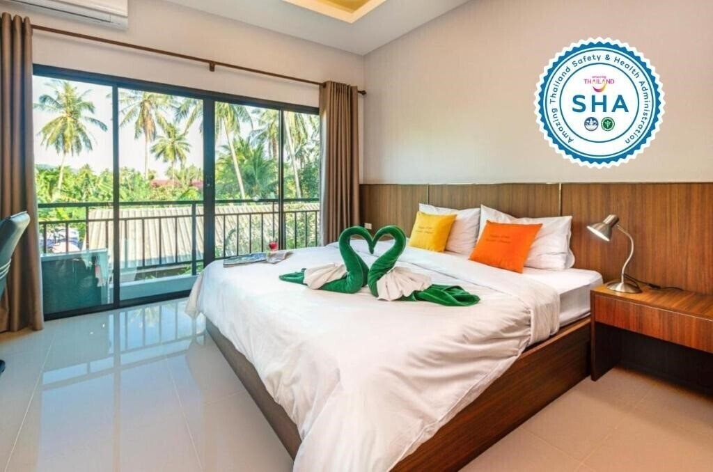 Готель Happy Eight Resort Phuket 3*