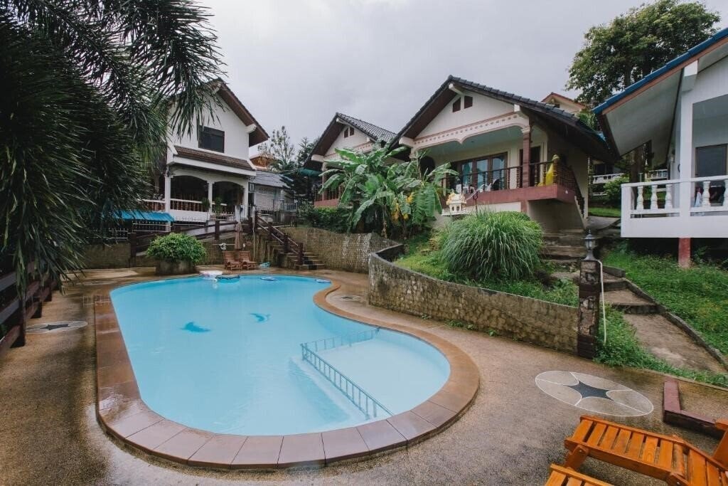 Отель Kata On Sea Bungalows 3*
