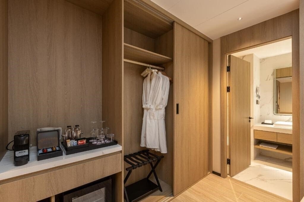 Фотография Laya Resort Phuket Island (ex. Wanda Vista Resort) 5*