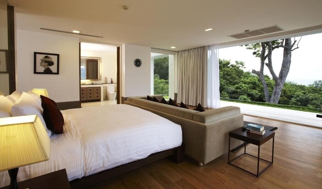 Фото Jirana Hotel Patong 5*