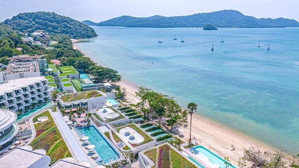 Готель Veranda Resort Phuket 5*