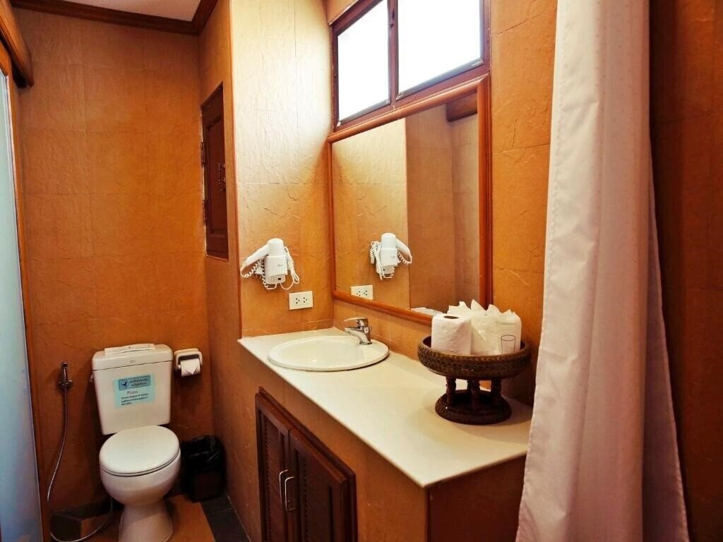 Фотографія Baan Ss Karon 3*