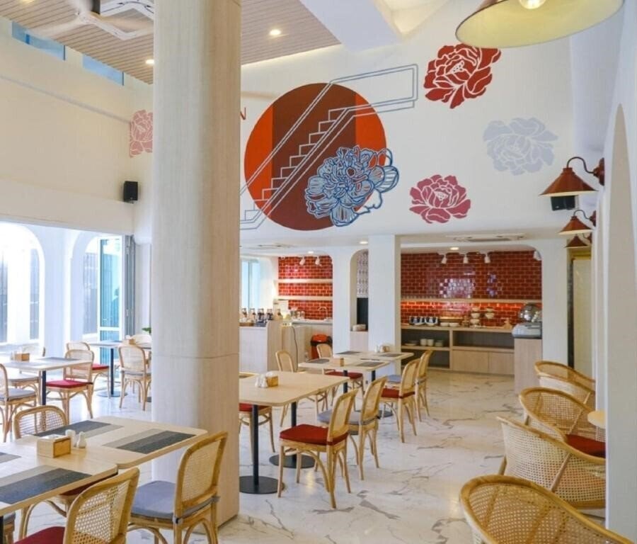 Готель Hotel Midtown Ratsada 2*