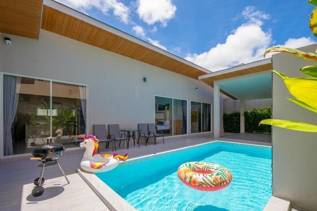 Готель Sasi Pool Villa 5*