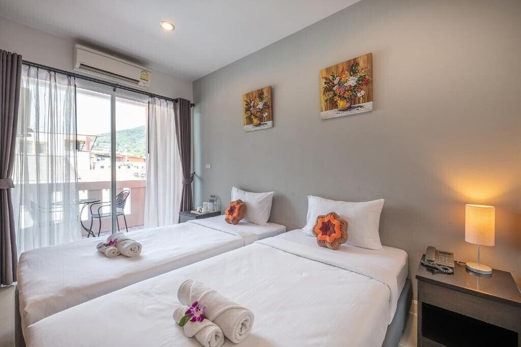 Фото May House Karon Beach 3*