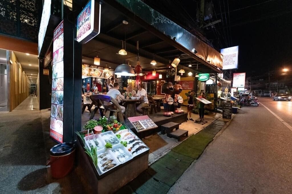 Зображення May House Karon Beach 3*