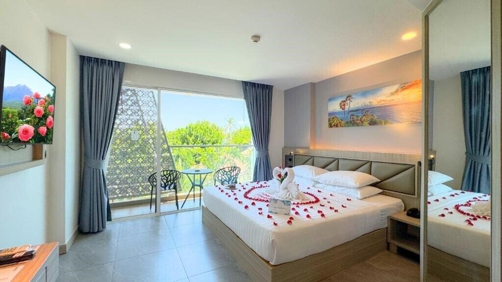 Зображення Clarian Hotel Patong Beach 4*