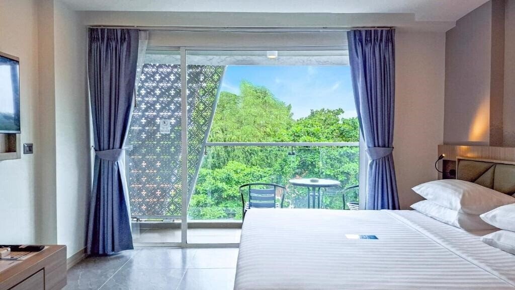 Картинка Clarian Hotel Patong Beach 4*