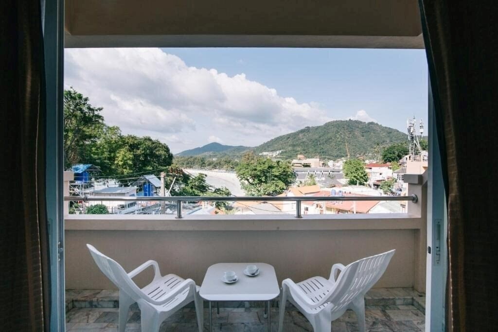 Отель Kata Sun Beach 3*