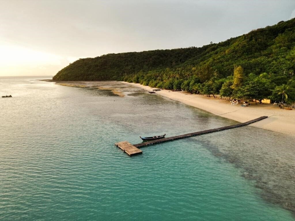 Картинка Cruiser Island Resort by Swiss-Belhotel Koh lon 4*