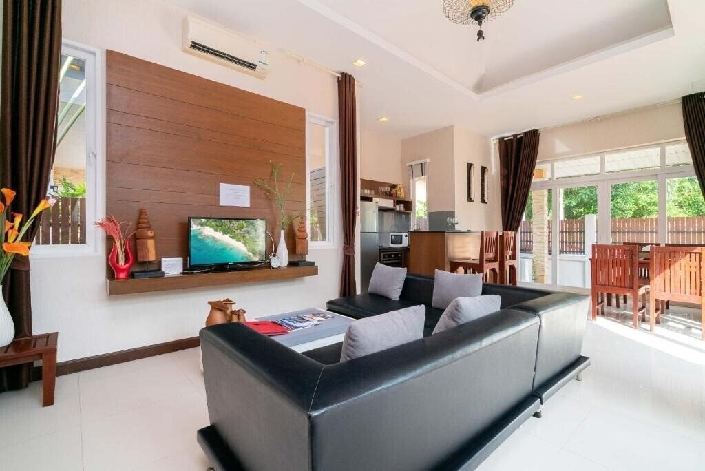 Картинка Rawai Private Villas - Pools & Garden 3*