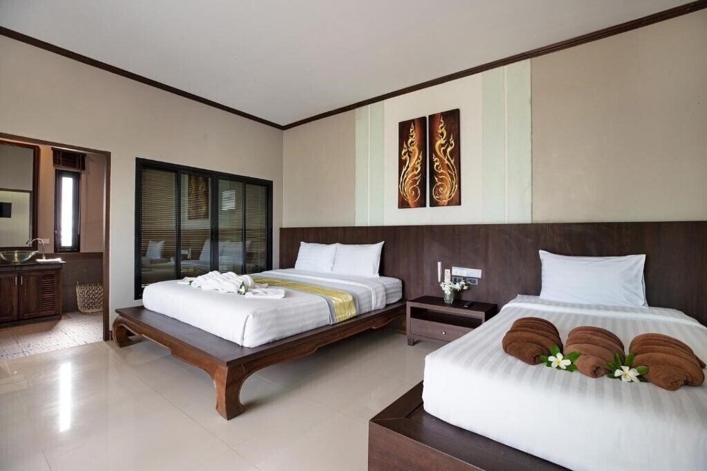 Фото Setrova Green Garden Pool Villa Naiharn 4*