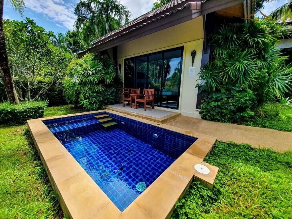 Изображение Setrova Green Garden Pool Villa Naiharn 4*