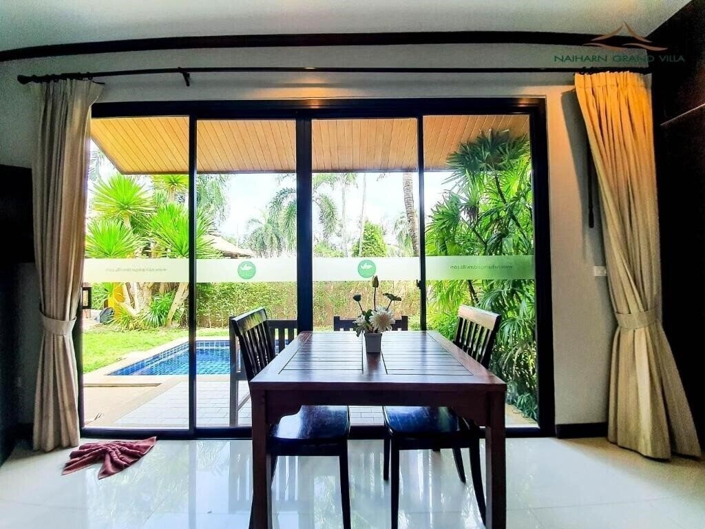 Картинка Setrova Green Garden Pool Villa Naiharn 4*