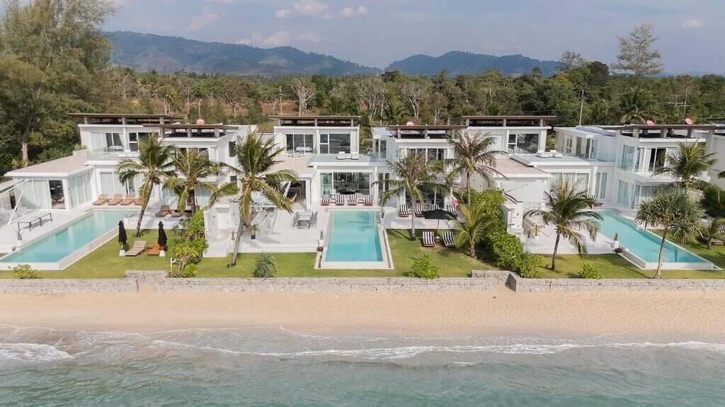 Изображение Coastal Escape Natai Beach 5*