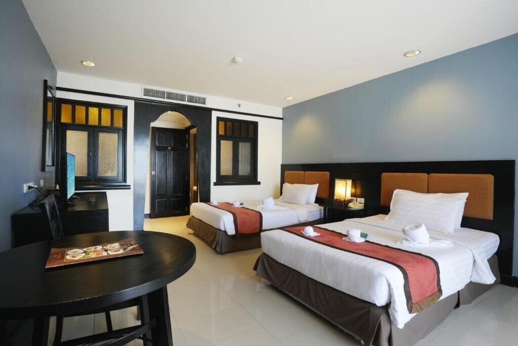 Фото Woraburi Phuket Resort & SPA 4*