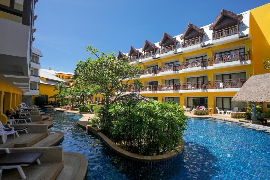 Фотографія Woraburi Phuket Resort & SPA 4*