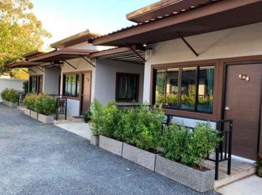 Отель Thalang Resort by ZUZU 3*