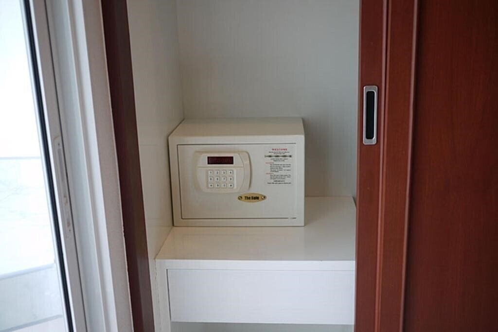 Готель Aromdee at Naithon Beach 3*