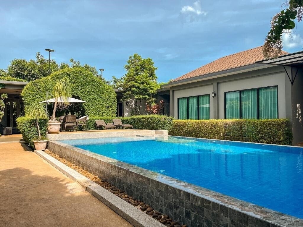 Зображення Baan Mee Phuket 3*