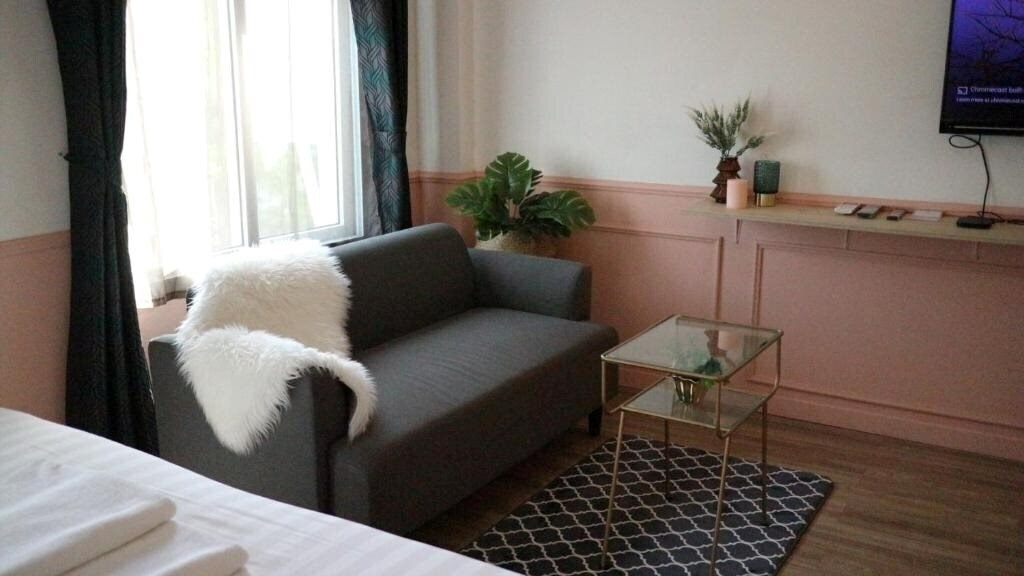 Фото Isara Boutique Hotel & Cafe 3*