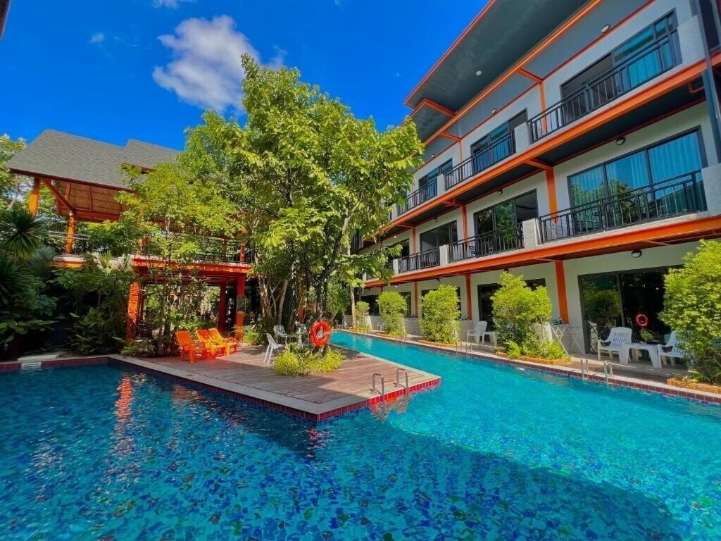 Готель WOW Phuket 3*