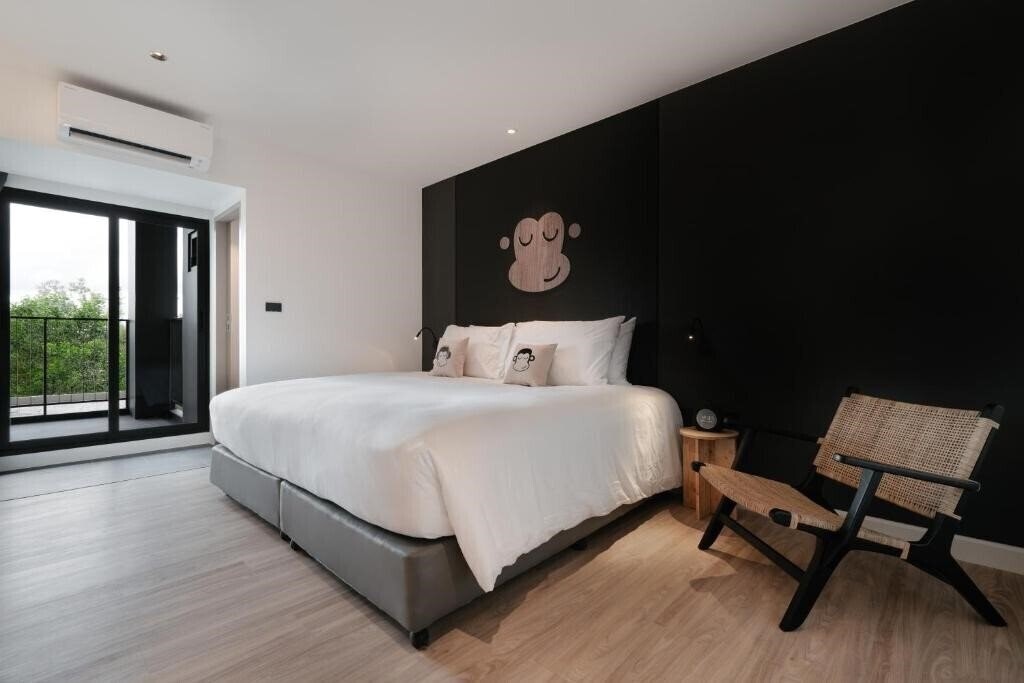 Фотографія Blu Monkey Hub & Hotel Bangtao Beach Phuket 3*