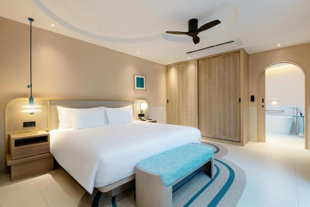 Фото Centara Karon Villas Phuket 4*