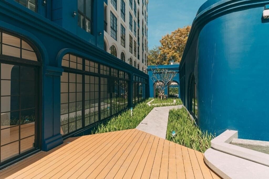 Фото The Above Element Hotel 5*