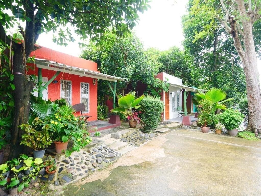 Изображение Forest Bungalows & Mama's Restaurant 2*